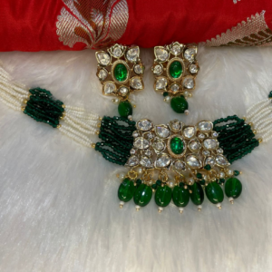 GREEN WITH WHITE KUNDAN CHOKAR SET