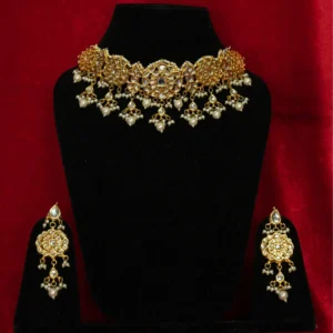 WHITE PEARL CLASSIC KUNDAN JADAU CHOKAR SET