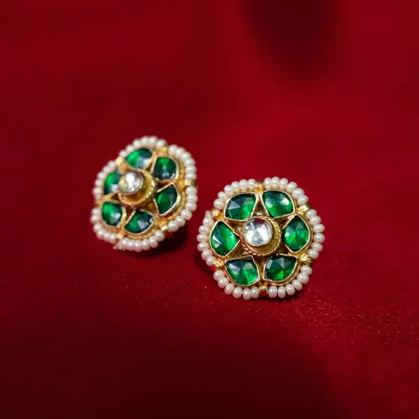 GREEN MEENA WITH KUNDAN STUD EARING